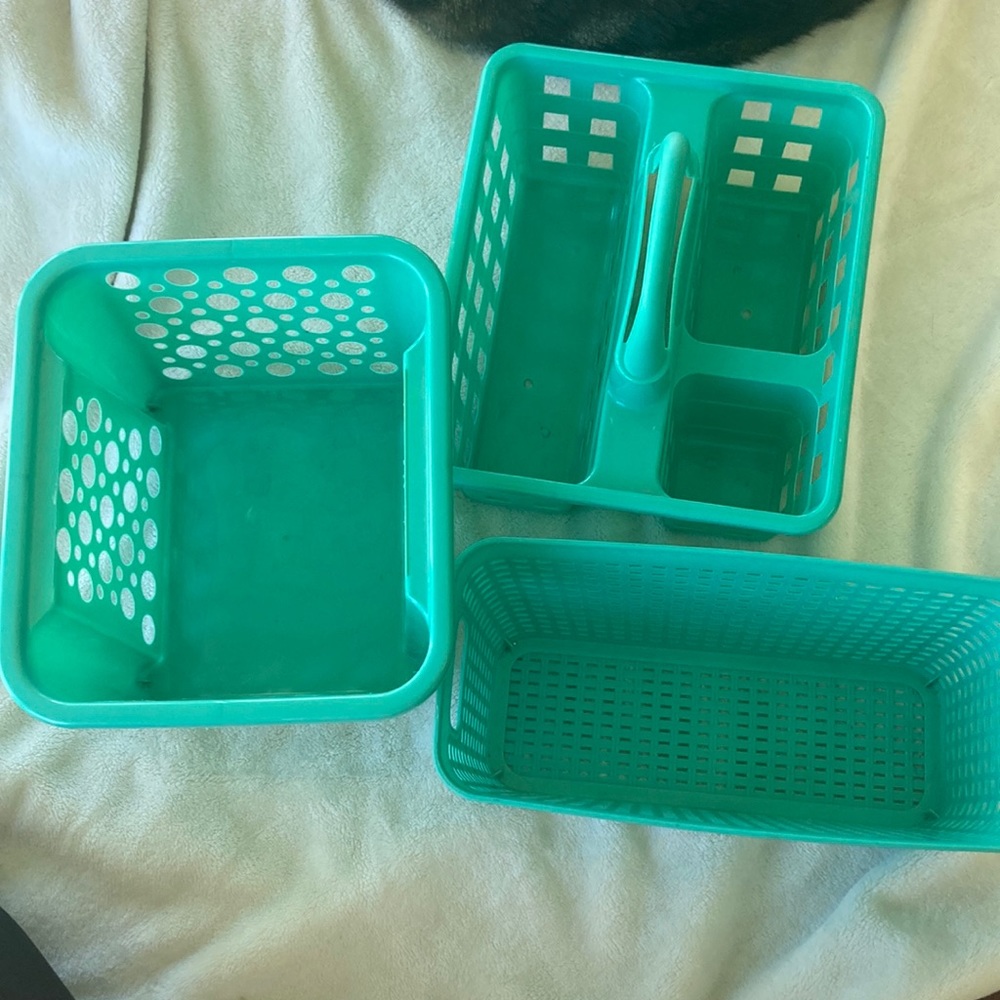 3 Storage Bins